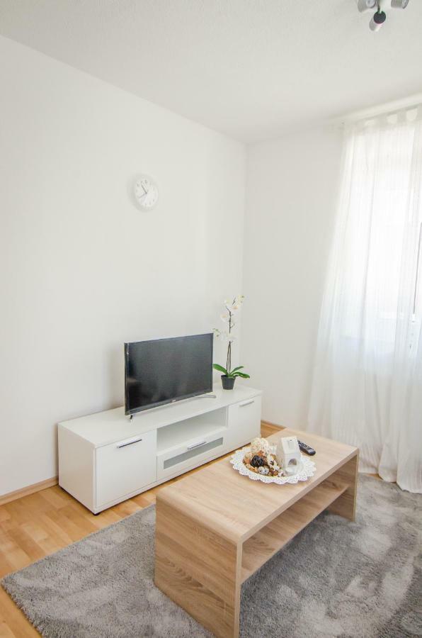 Bb-Apartment เบิบลิงเงน ภายนอก รูปภาพ