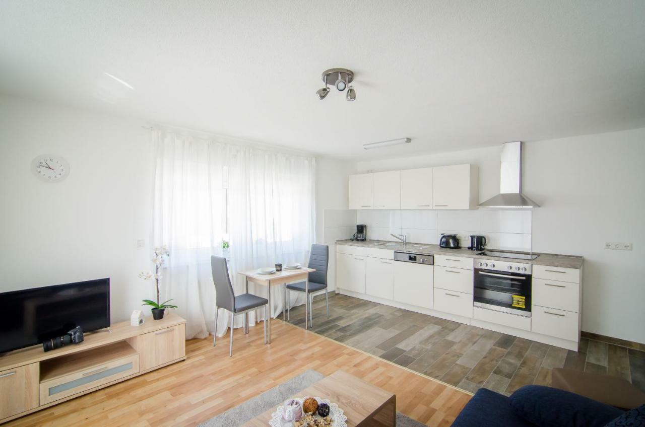 Bb-Apartment เบิบลิงเงน ภายนอก รูปภาพ