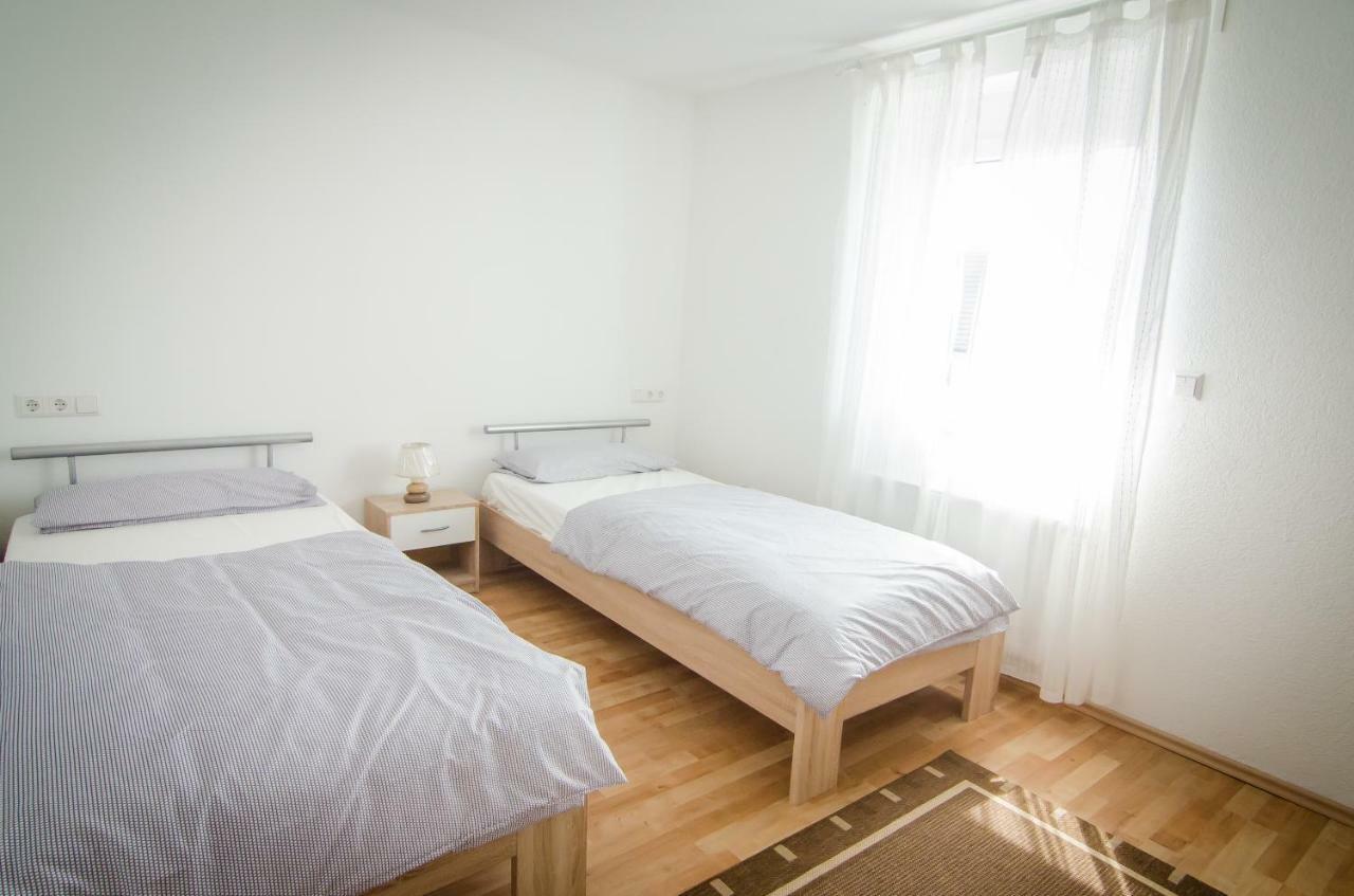 Bb-Apartment เบิบลิงเงน ภายนอก รูปภาพ